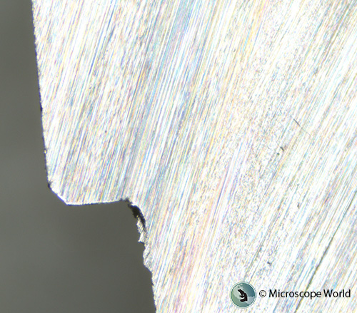 Edge of automotive part with no polarization Edge of automotive part with no polarization